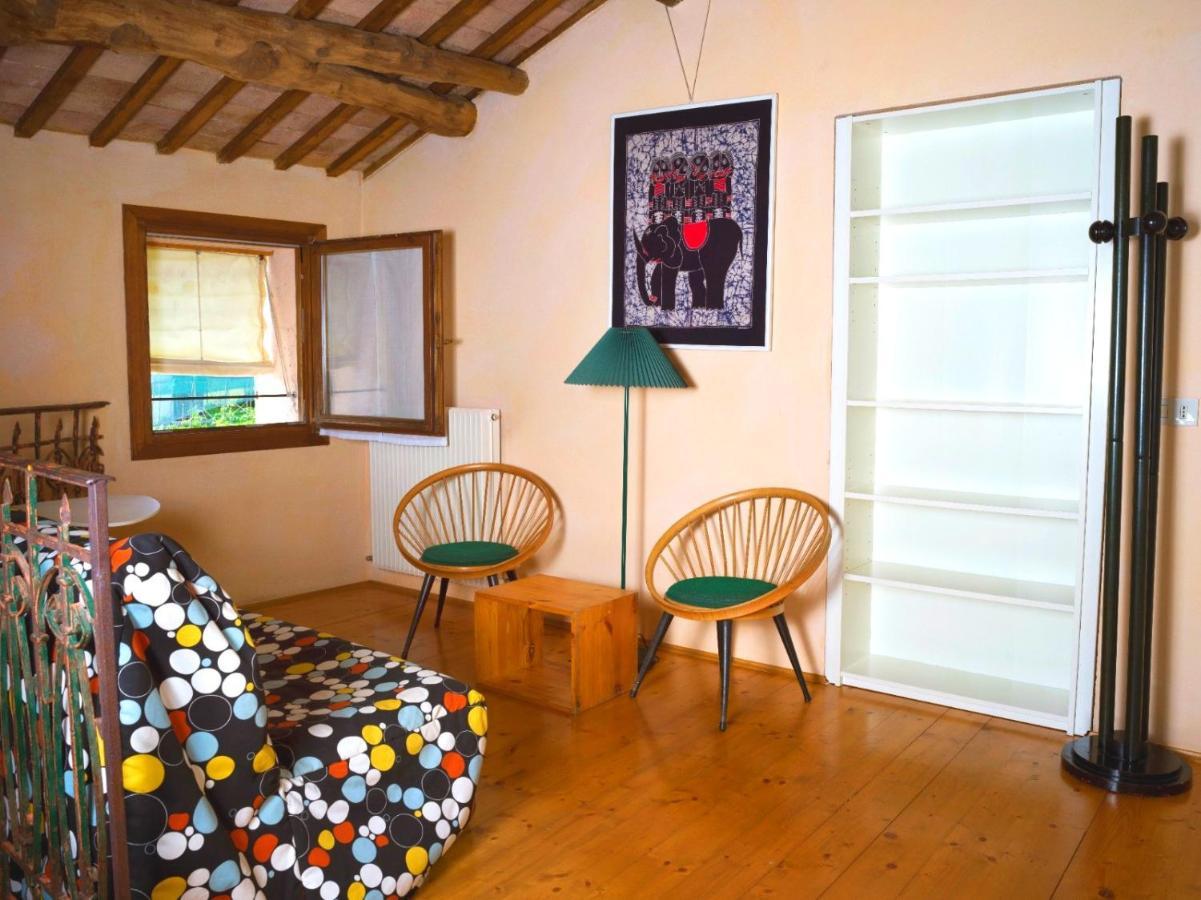 Ferienwohnung La Casa Di Laura Castelcucco Exterior foto
