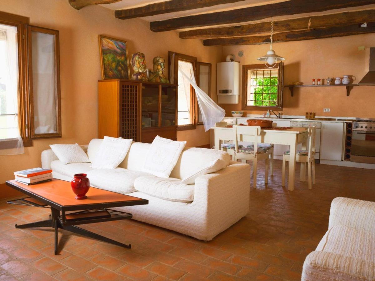 Ferienwohnung La Casa Di Laura Castelcucco Exterior foto
