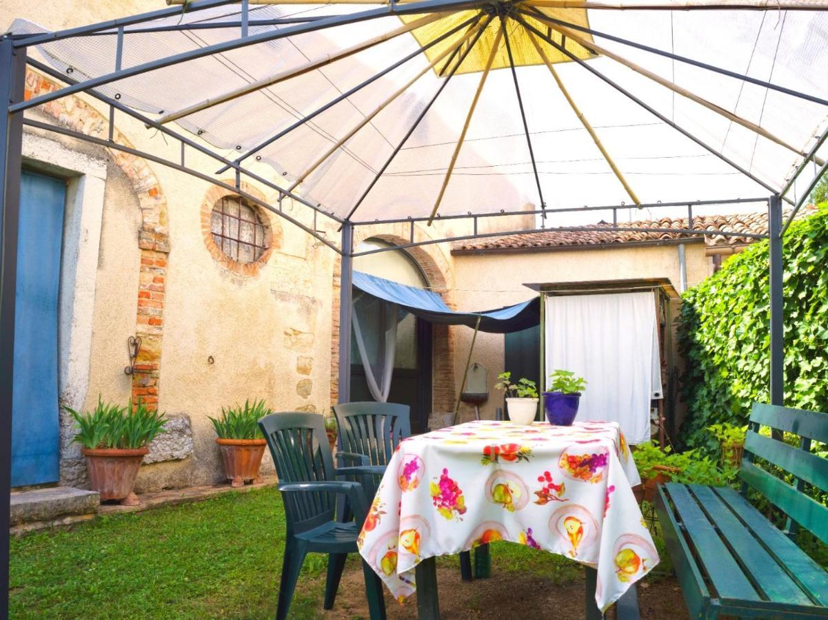 Ferienwohnung La Casa Di Laura Castelcucco Exterior foto